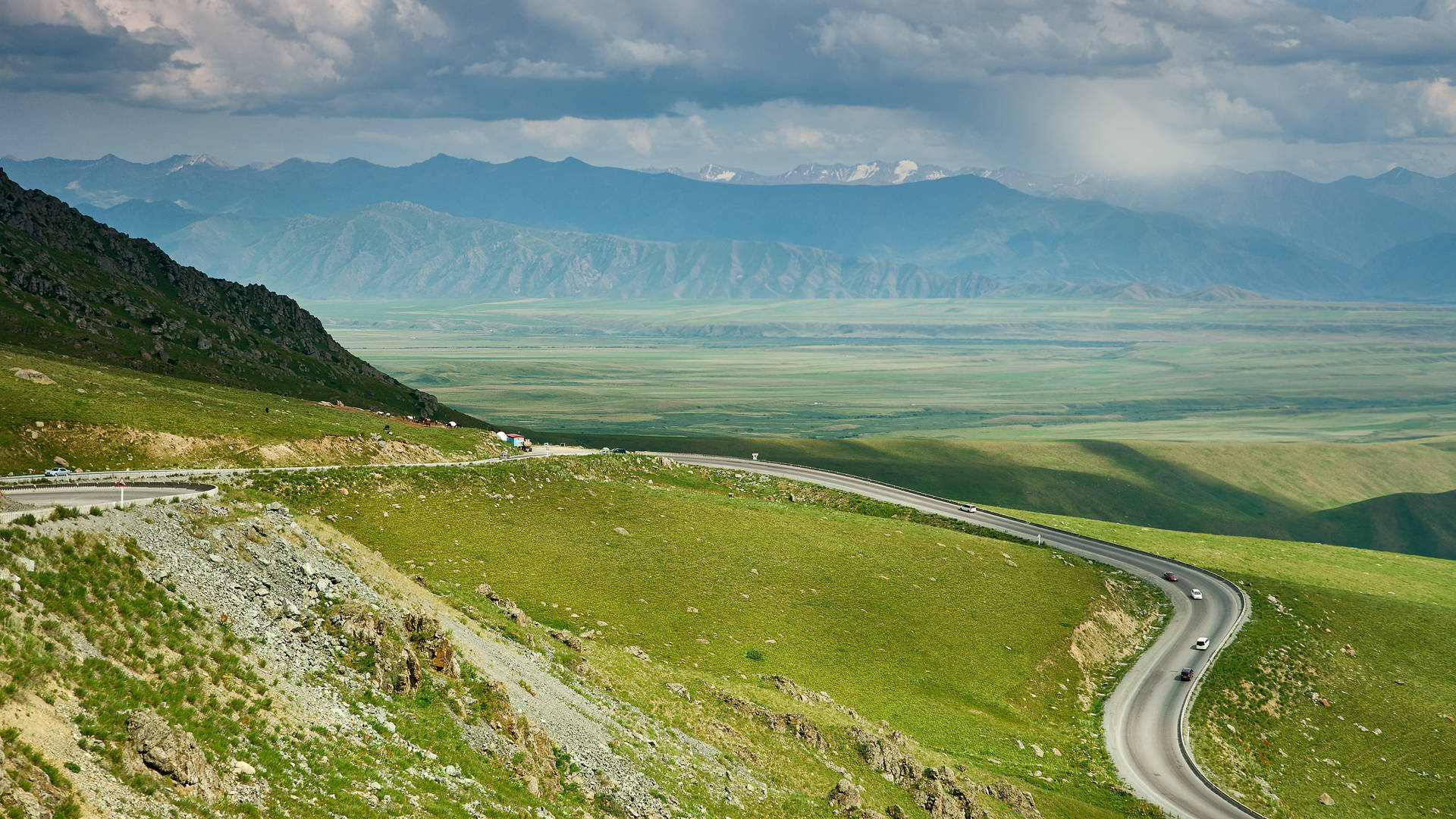 2023_OQ2_Kygyz road.jpg