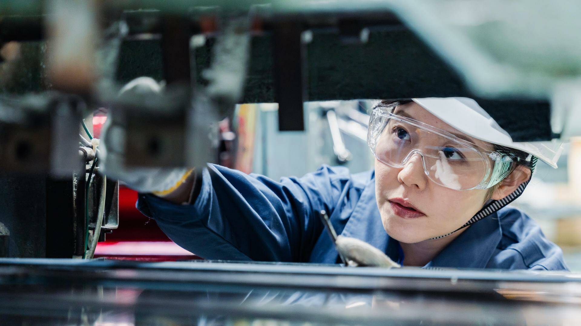 2025_OFQ3_factory worker.jpg