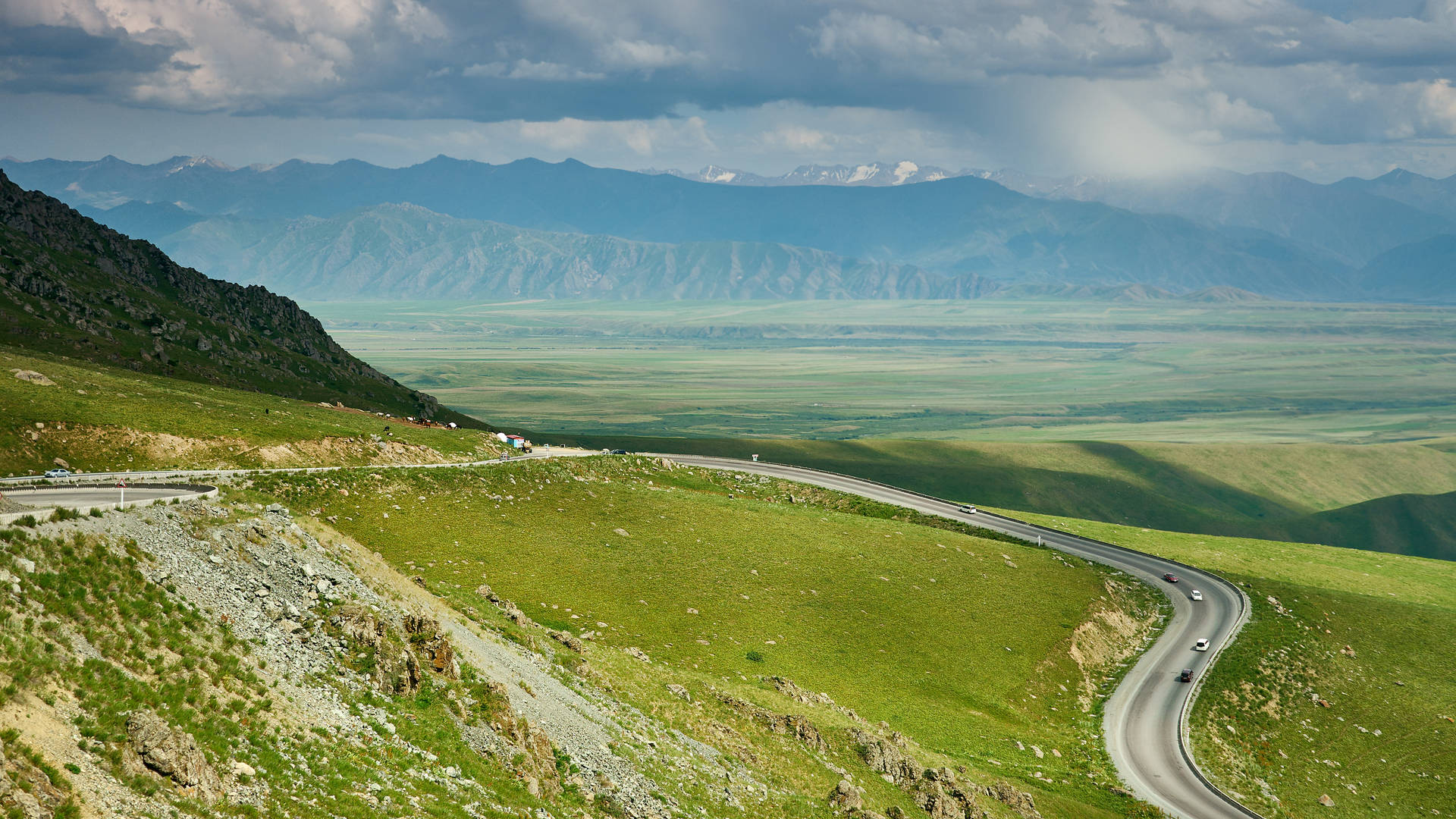 2023_OQ2_Kyrgyz road_1175218084.jpg